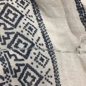 American Eagle Outfitters Other - Worn once cream AE one size shawl/cover up American Eagle Outfitters Other - Worn once cream AE one size shawl/cover up